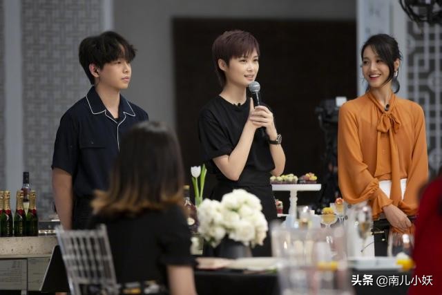 朱丹白色短衫搭配,朱丹秋冬穿衣搭配