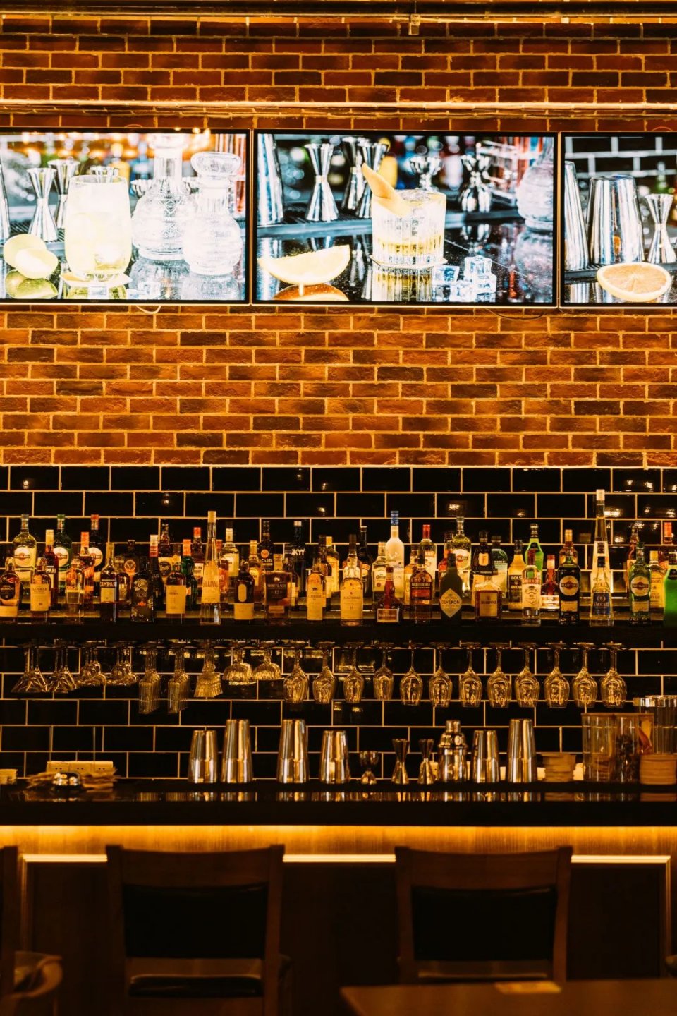 700平米小型仓库,仓库式酒水批发