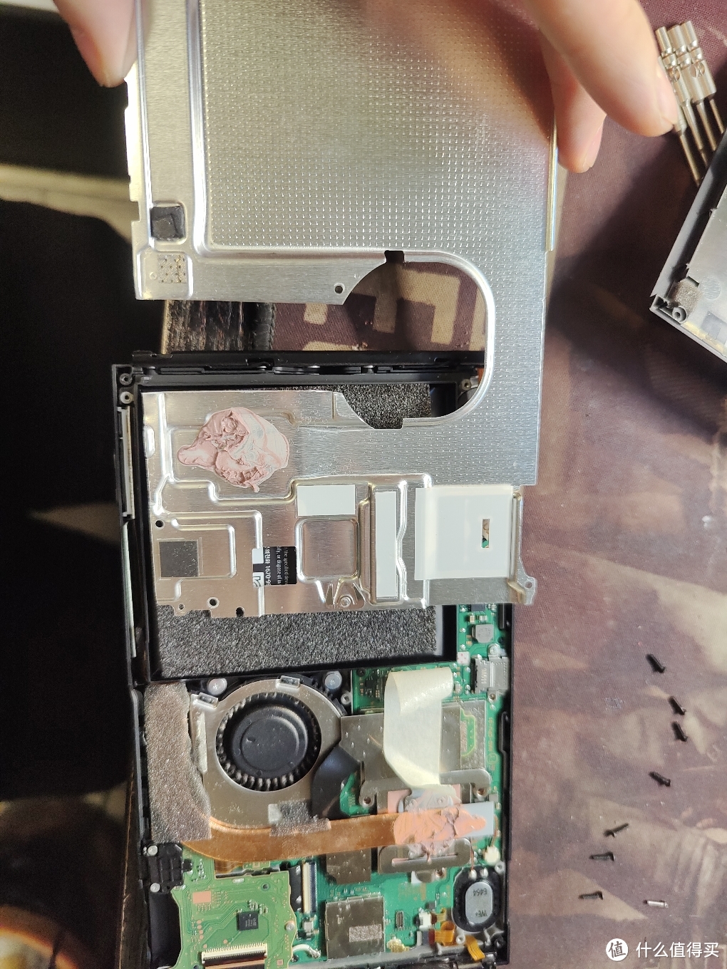 switcholed硬壳怎么拆,switch拆机清灰换硅脂有效果吗