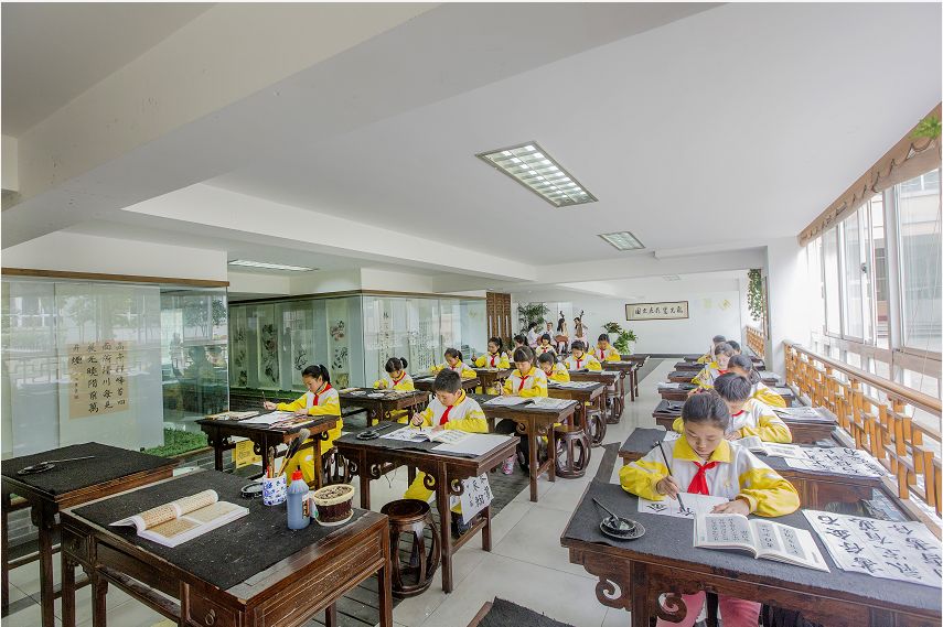 杭州丁信小学和丁蕙小学,杭州私立小学好还是公立小学好