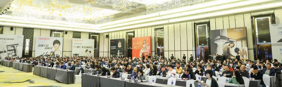 匠心成就口碑丨品格获2019中国家电营销年会“磐石奖”两项大奖