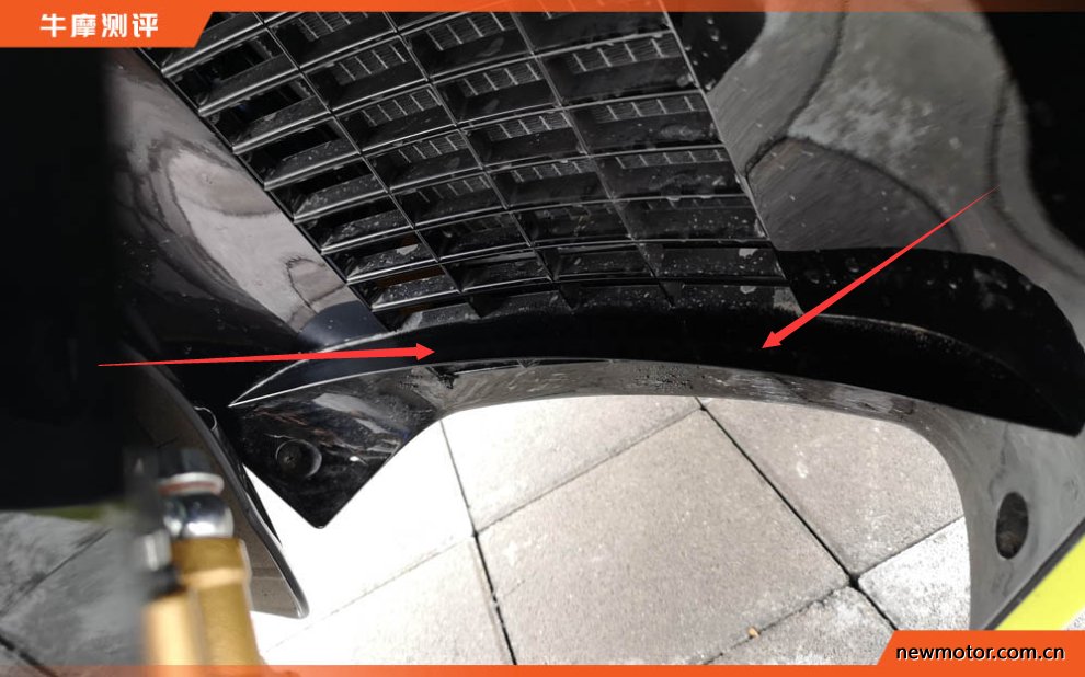 油箱17升续航可达400公里,最佳国产踏板摩旅车