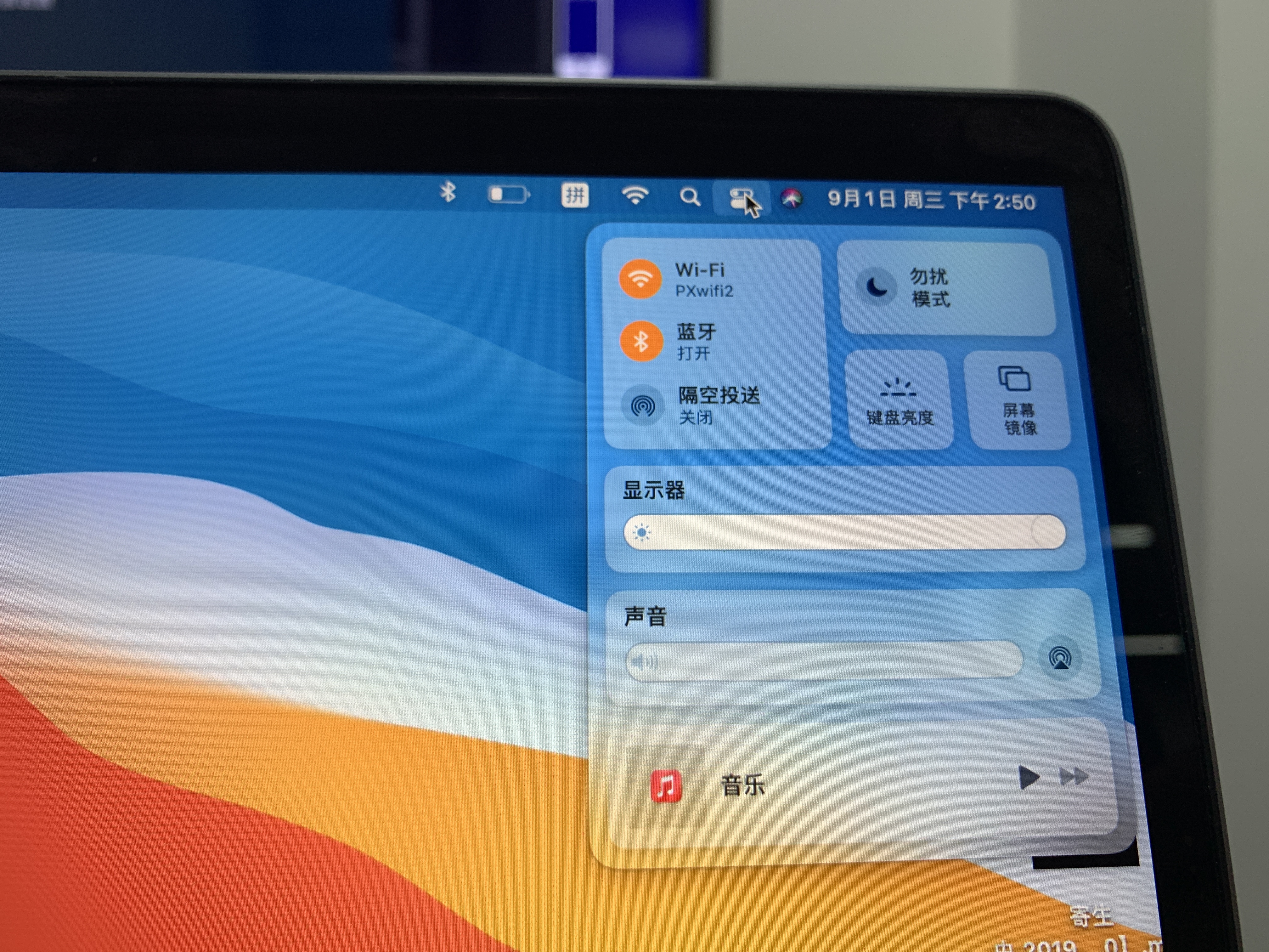 没有hdmi的投影仪怎么连接屏幕,投影仪可以不用hdmi线无线连接吗