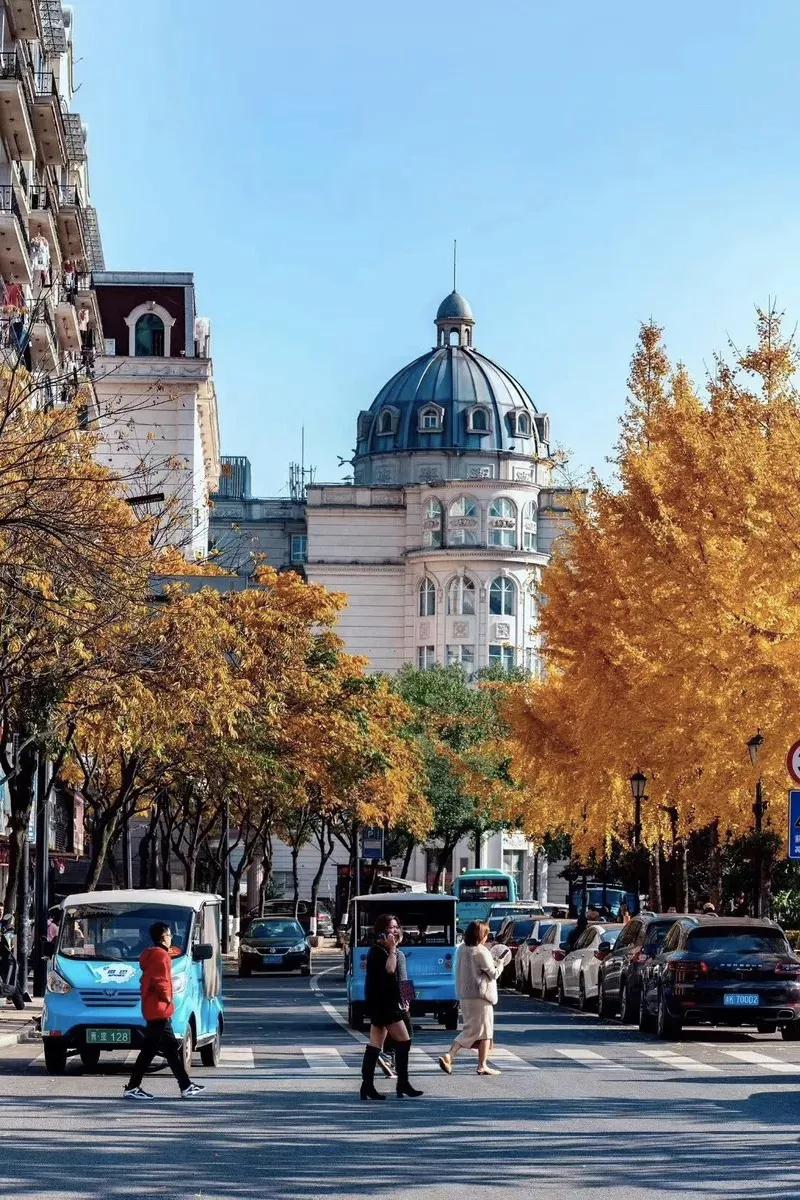 每天要喝掉两杯奶茶,每天要喝2000ml咖啡