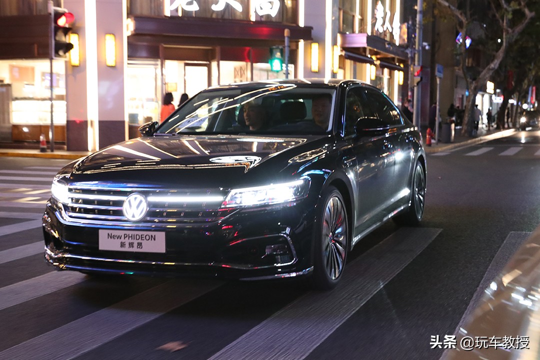 大众辉昂低调豪车,19款辉昂改装21款发光logo