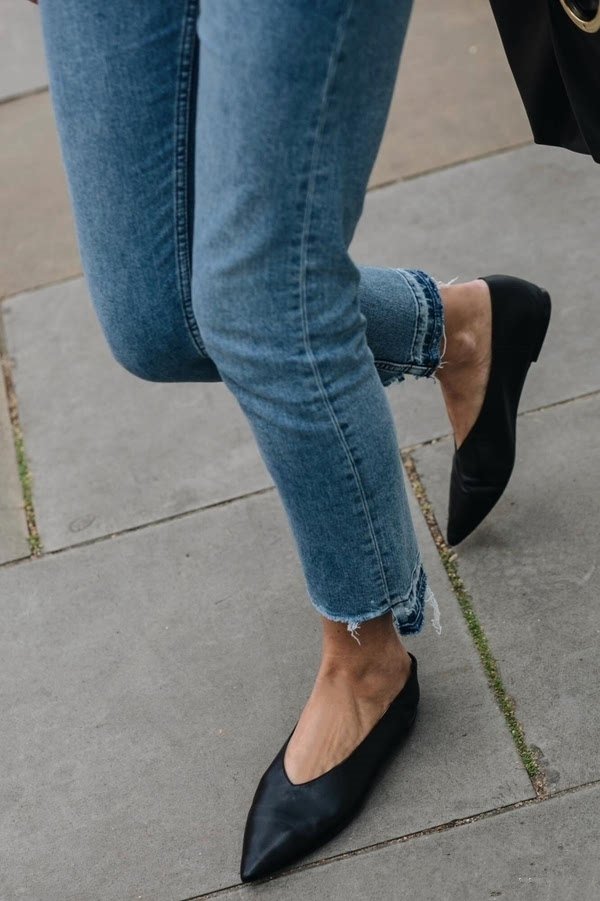 2020春季,不妨来一双“巴布什鞋”拖鞋,舒适又好看