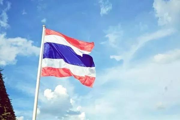 在泰国护照到期了怎么更换新护照,在国外护照丢失能补办护照吗