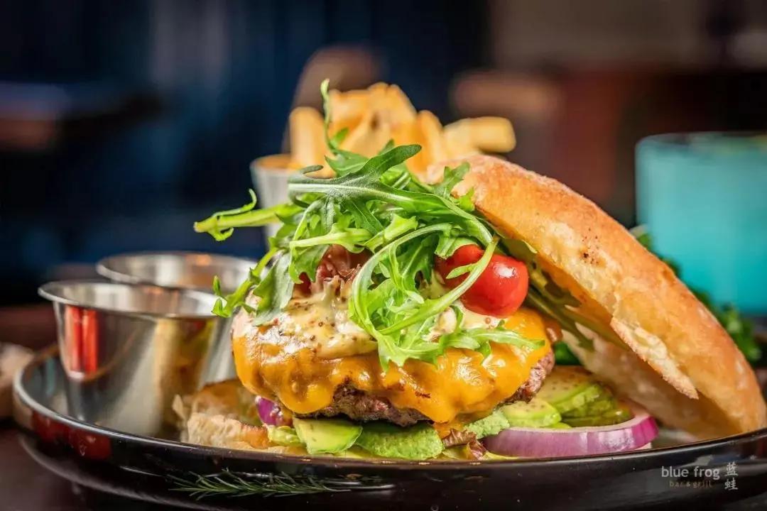 魔都这家商场撒钱啦！百万消费券每日上架即秒光