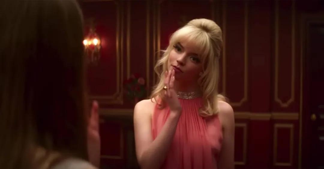 辣眼睛的威尼斯红毯女星惊艳,威尼斯红毯女星惊艳