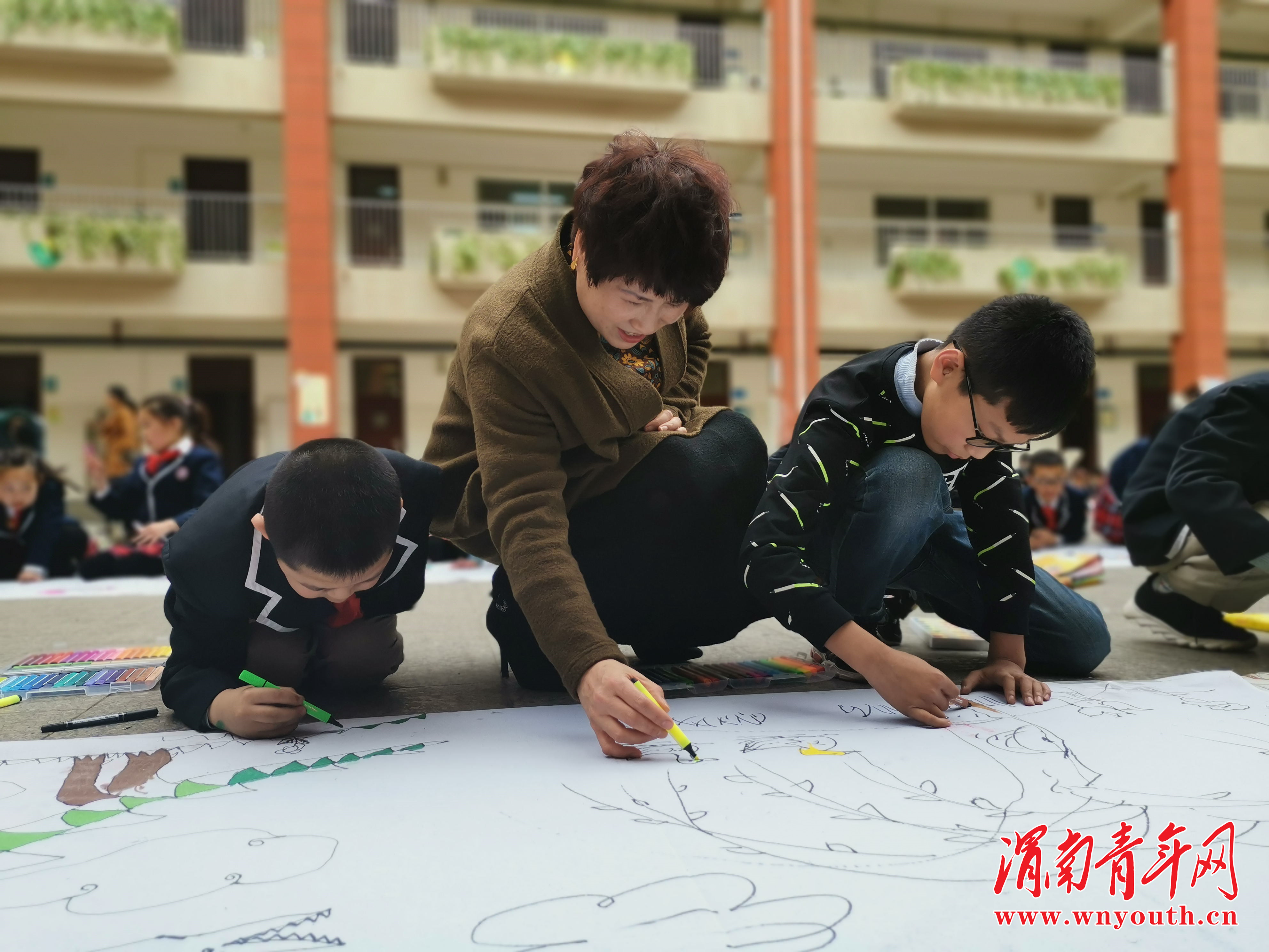 打好教育扶贫硬仗决战脱贫攻坚,做好教育扶贫巩固脱贫攻坚成效