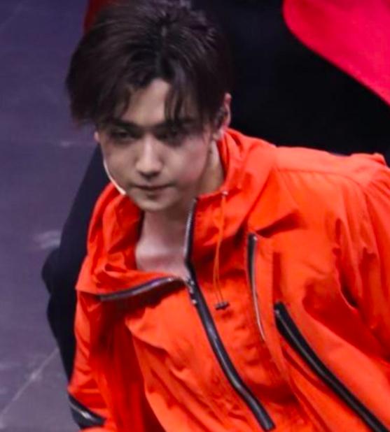 焉栩嘉恋情曝光后照片,焉栩嘉回应恋情争议