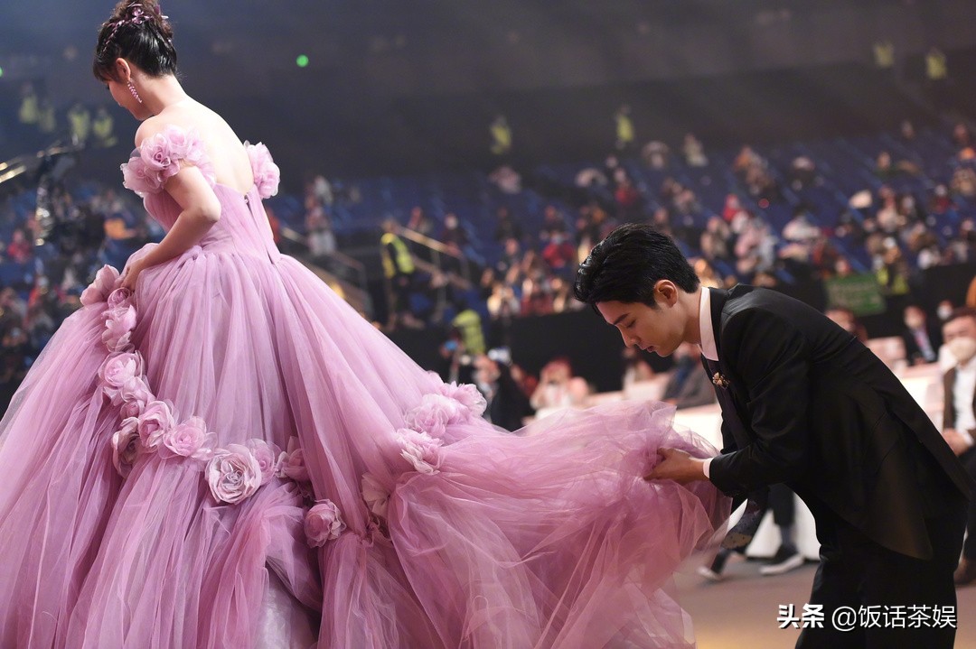 谢娜提起肖战快本第几期,谢娜回归快乐大本营肖战宣传新剧