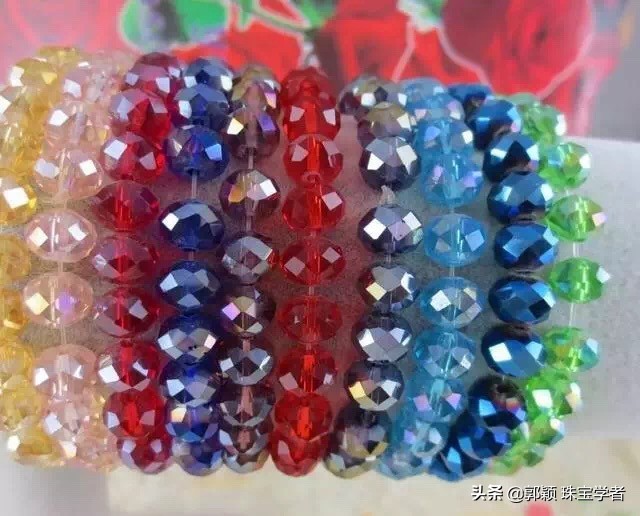 出现在各种装饰物中BlingBling的“水钻”到底是什么？水晶or钻石？