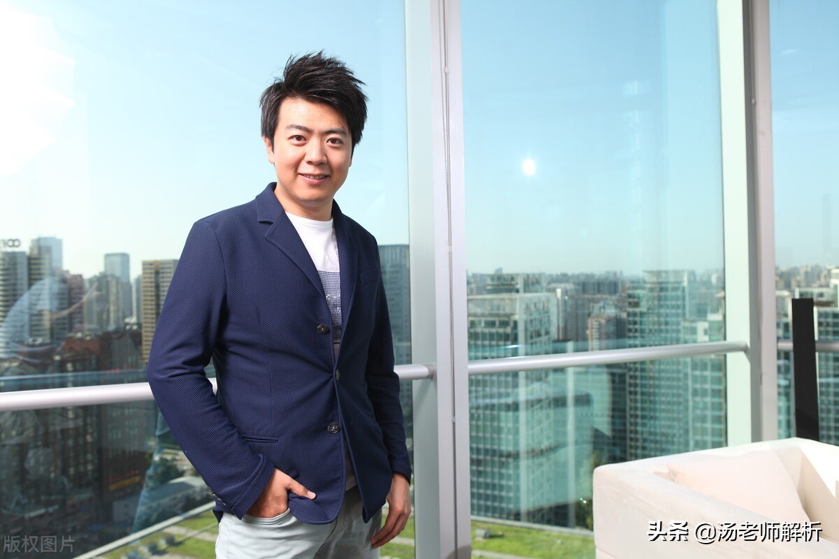 吴京拍戏坠落视频,吴京拍戏意外坠马