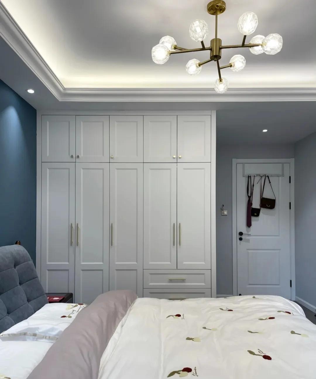 卧室灯误区,卧室灯嗡嗡响怎么回事