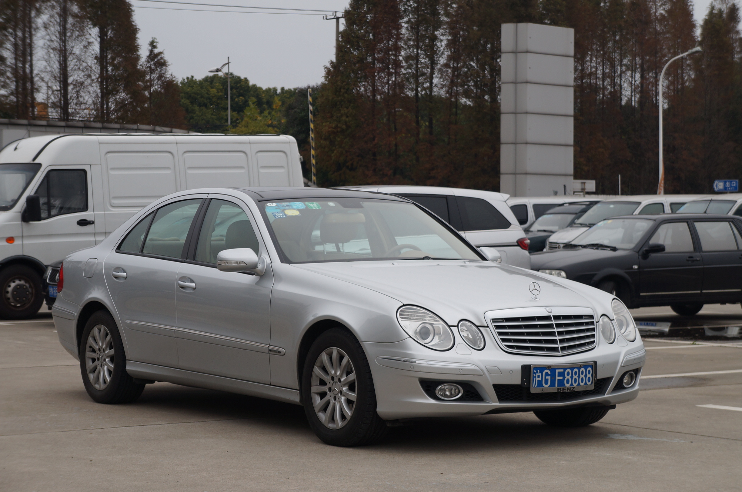 四眼老款奔驰e280,四眼奔驰e280值得入手吗