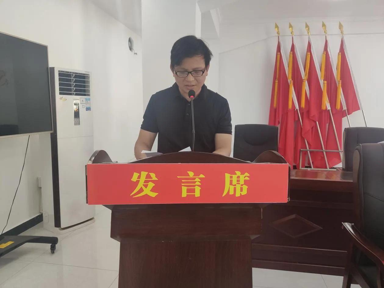 立德树人铸匠强国,立德树人铸千秋伟业