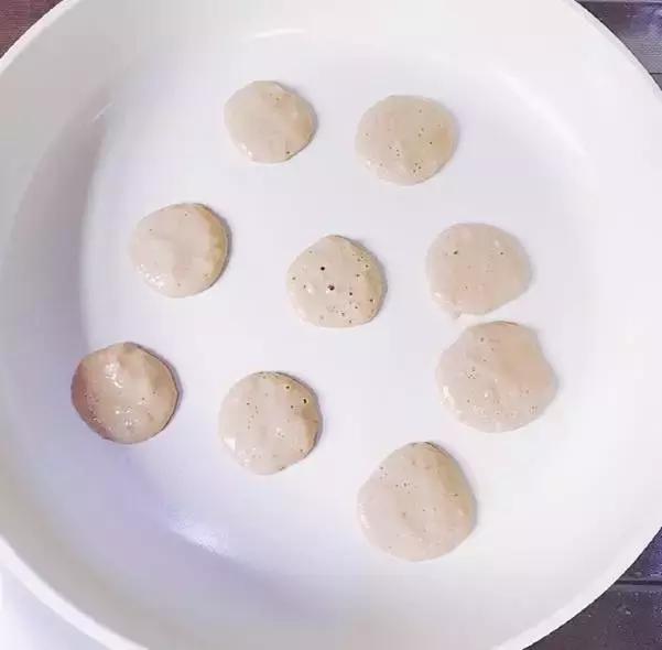 香蕉太多吃不完做香蕉泥,香蕉泥的各种吃法大全小学生