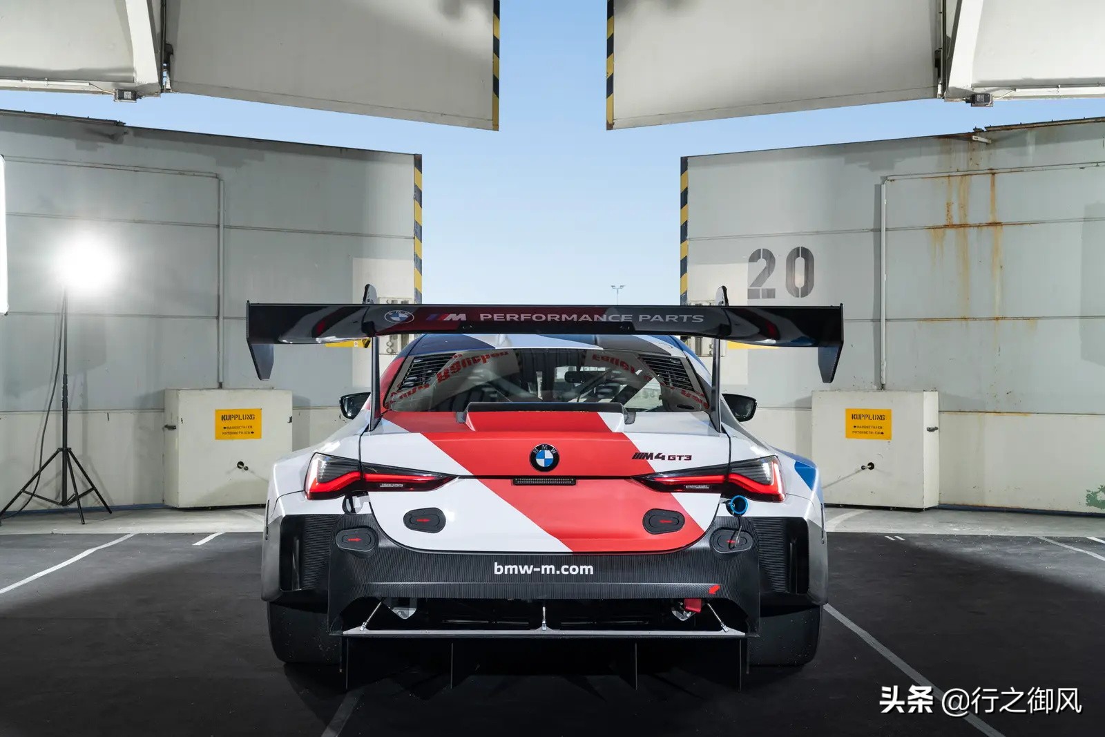 宝马m4gt32022款,宝马m4gt3夺冠24年