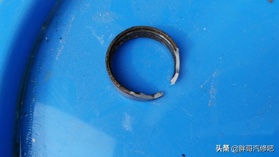 胖哥更换导向轴承,解决变速箱换挡异响