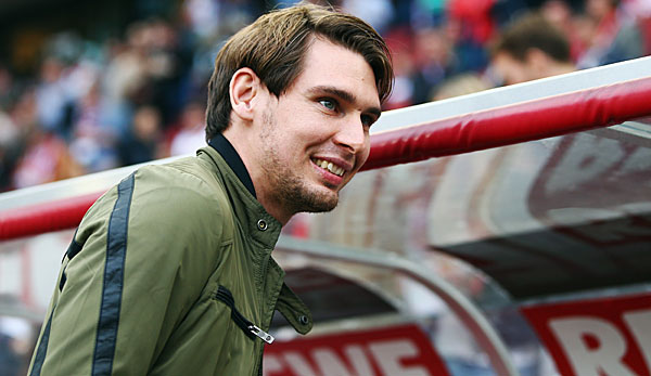 国家队24人名单5位超龄国脚入选,4强国家队