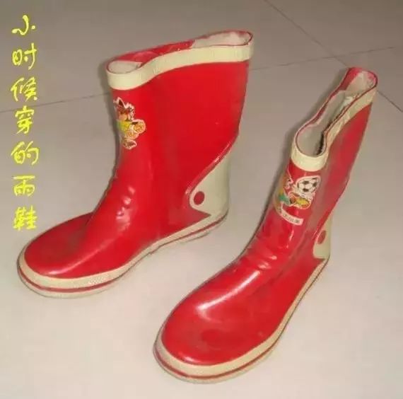 本溪人小时候穿过的爆款，太时髦了！你穿过几件？