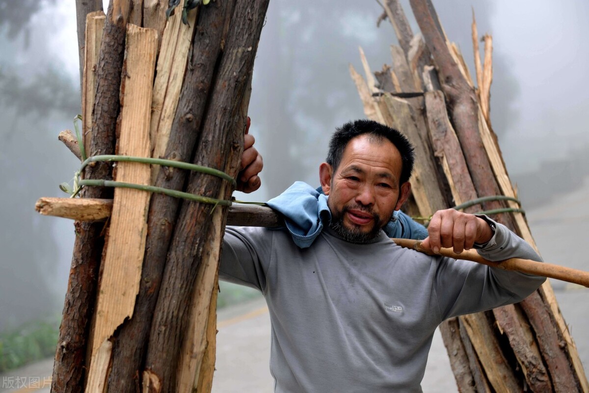 二郎担山代表什么意思,农村俗语二郎担山