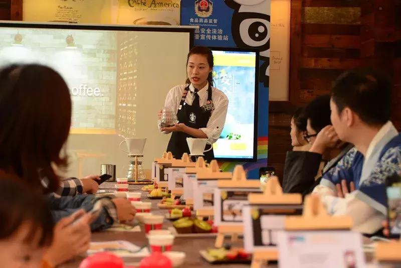 快速入门一杯好喝的手冲咖啡,自己手磨咖啡怎么冲泡