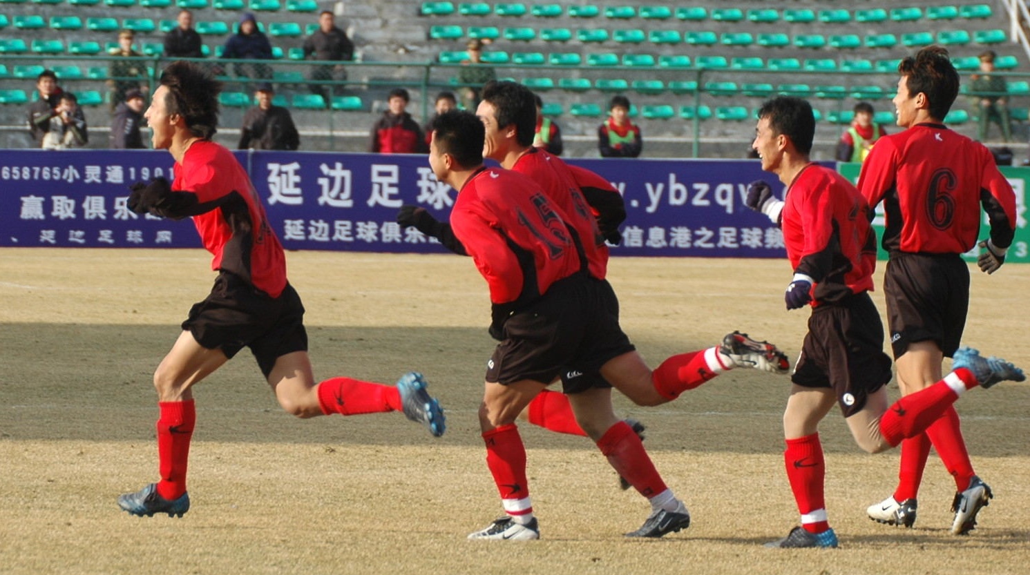 一个个厄运降临，他几乎凭一己之力拯救球队，几年后自己却身陷囹圄！请看延边职业足球风云录（连载17）