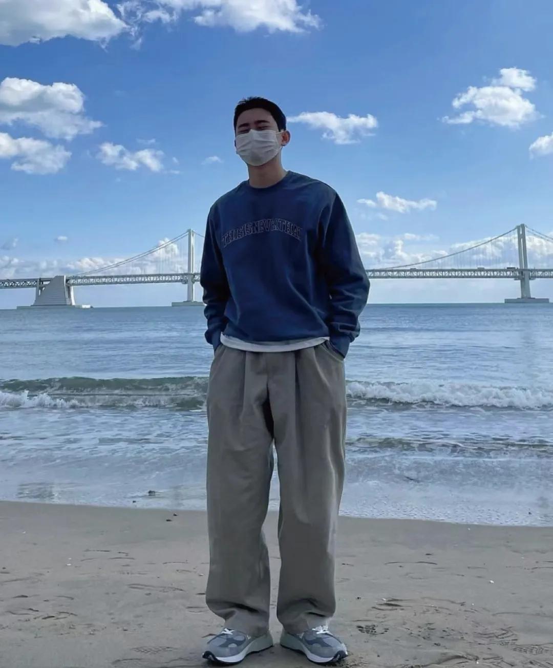 灰色的新百伦是不是比同款的贵,新百伦老爹鞋米色和米灰色区别