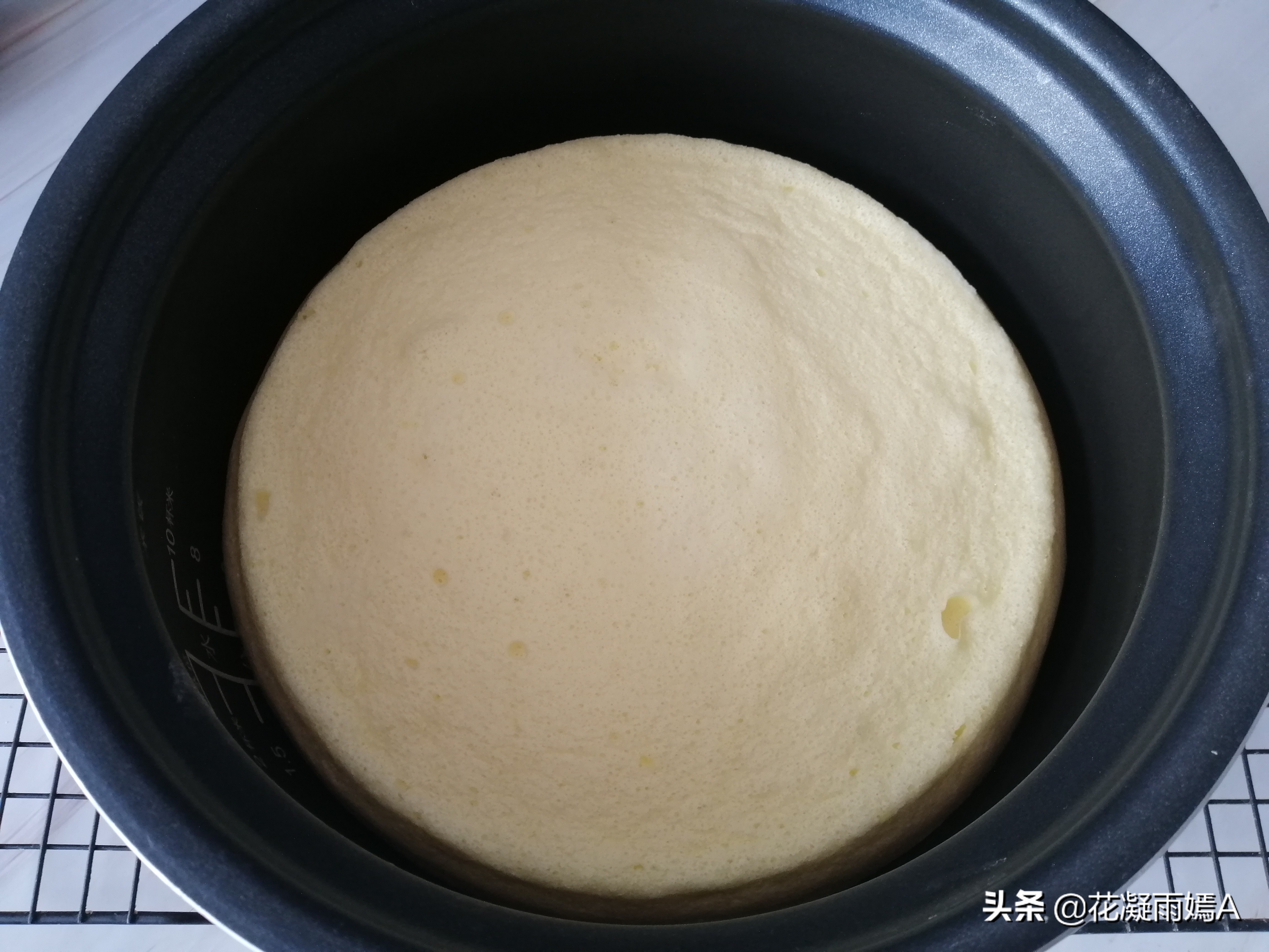 电饭锅做蛋糕的配方和步骤窍门,电饭锅做蛋糕的超详细做法全攻略