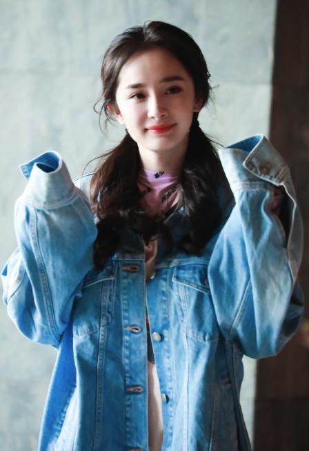 带货女王杨幂重出江湖！最近有什么连她都不能错过的时尚单品？