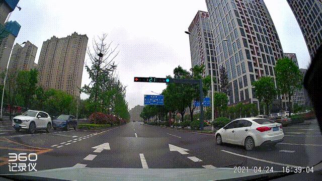 618在即，行车记录仪怎么选？四大品牌四款主流行车记录实测