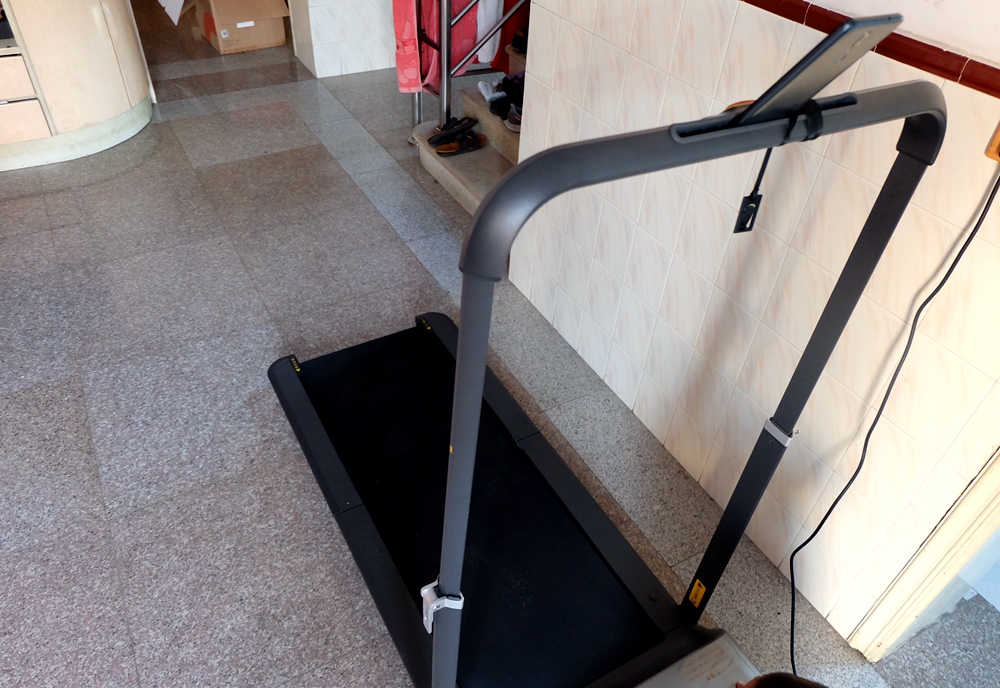 金史密斯r1和r2跑步机哪个好,金史密斯r1跑步机能折叠多少次