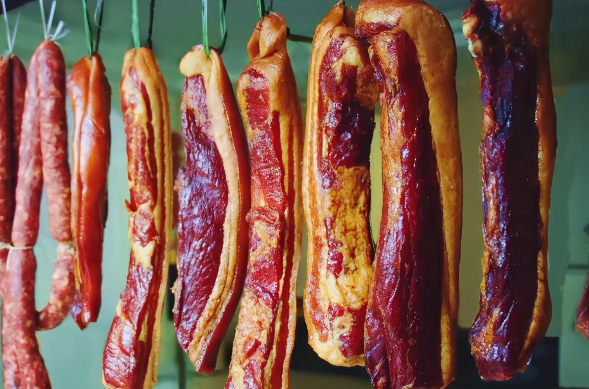 腌腊肉不要只加盐,纯盐腌腊肉的正确方法