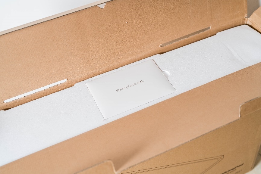 换了个新的居住环境，就买了目前较火的走步机玩玩