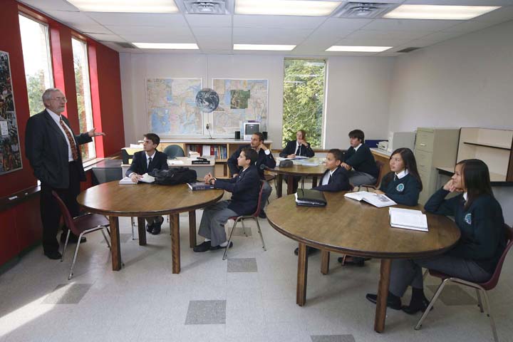 南希坎贝尔学院，教育行业的姣姣者，充分挖掘学生特长和潜能