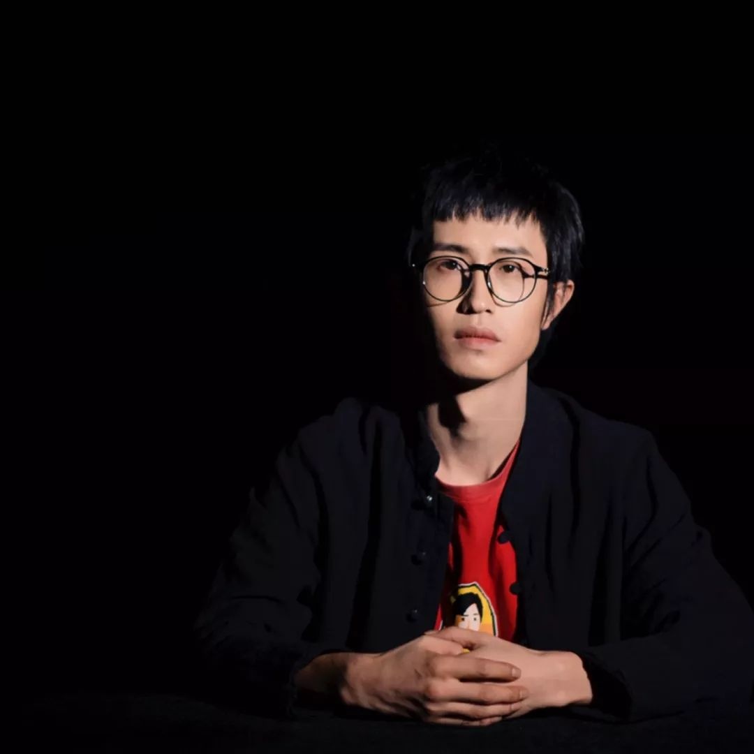 没有什么能比登陆草莓星球，更能唤醒春困的灵魂了