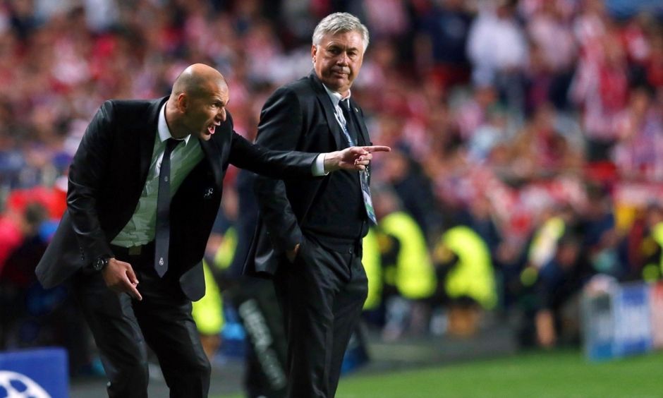 齐达内巅峰到底有多强,齐达内5次将法国推向世界的顶峰