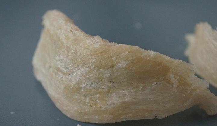 燕窝真假用什么方法鉴别,燕窝真假鉴别方法
