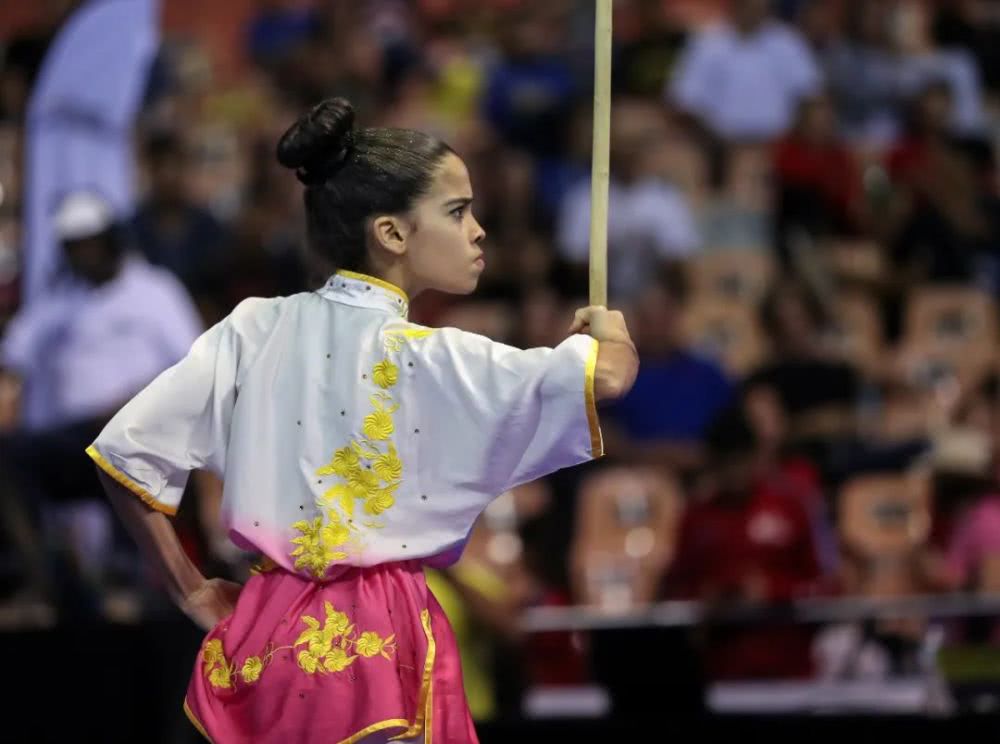 冉冉升起的巴西武术新星：布伦达·波菲里奥·达席尔瓦