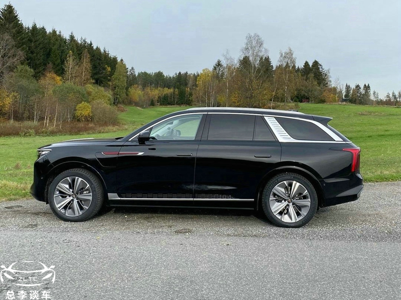 劳斯莱斯库里南中国价格,劳斯莱斯库里南2015二手价格