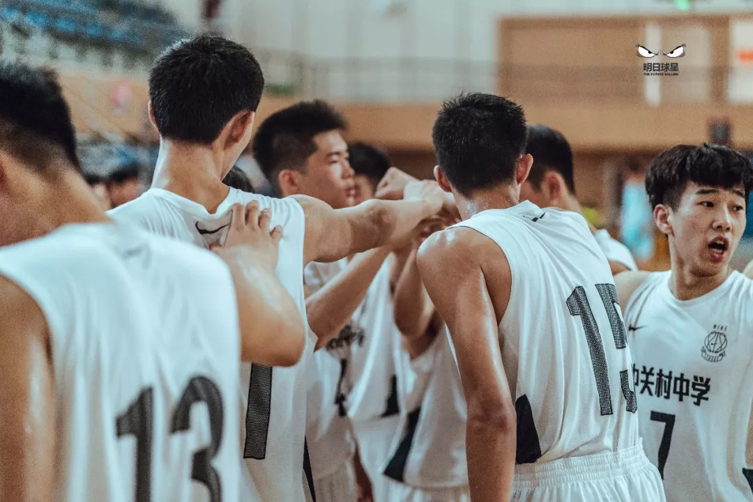 2019-2020赛季十六强,2018-19赛季耐高联赛决赛中场表演