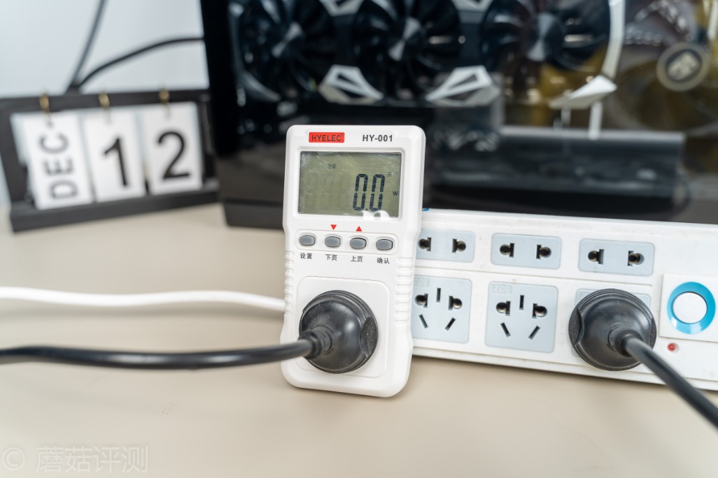 输出稳定，安静高效、Tt（Thermaltake）GT650W金牌全模组电源