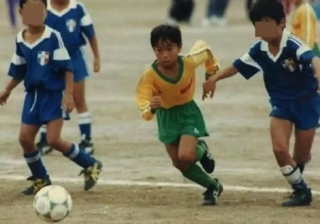 足球从娃娃抓起的前一句,日本足球从娃娃抓起