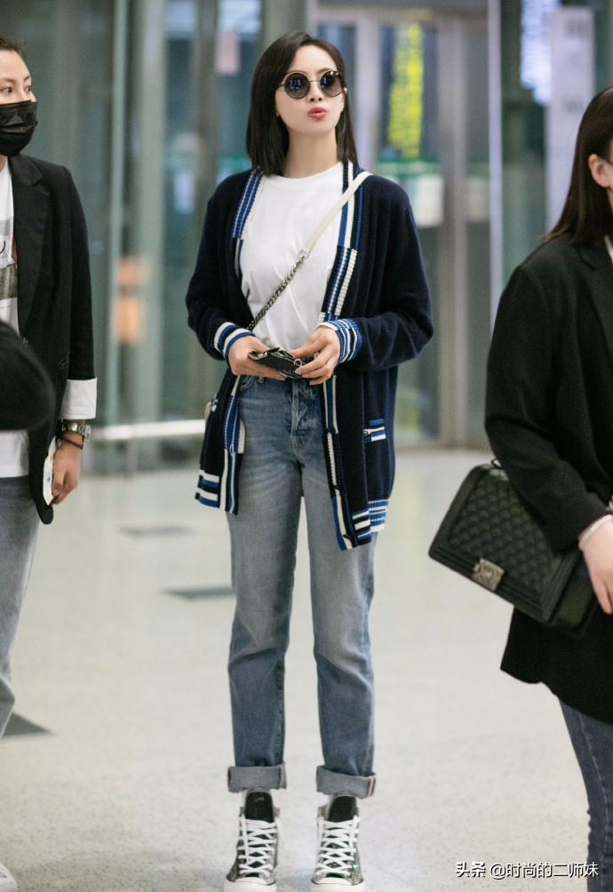 宋茜最新穿搭牛仔裤,宋茜的穿搭造型就很高级