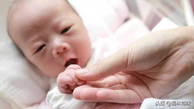 新生儿丑到让你怀疑人生,新生儿特别丑的表现