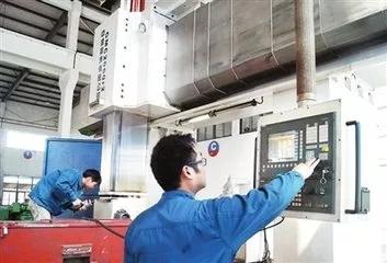 数控技术师傅月薪过万为啥还辞职,数控技术进厂工资