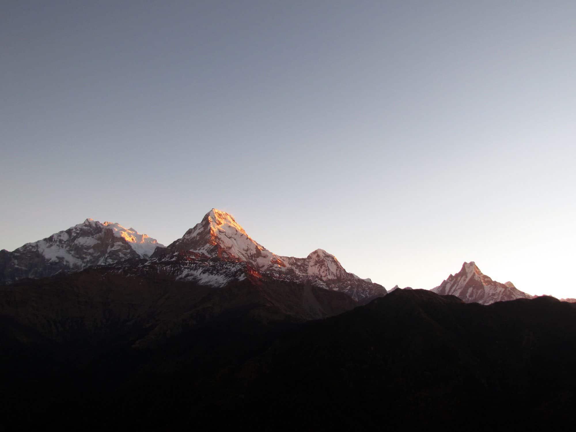 尼泊尔abc小环线看珠穆朗玛峰,尼泊尔安纳普尔纳徒步视频