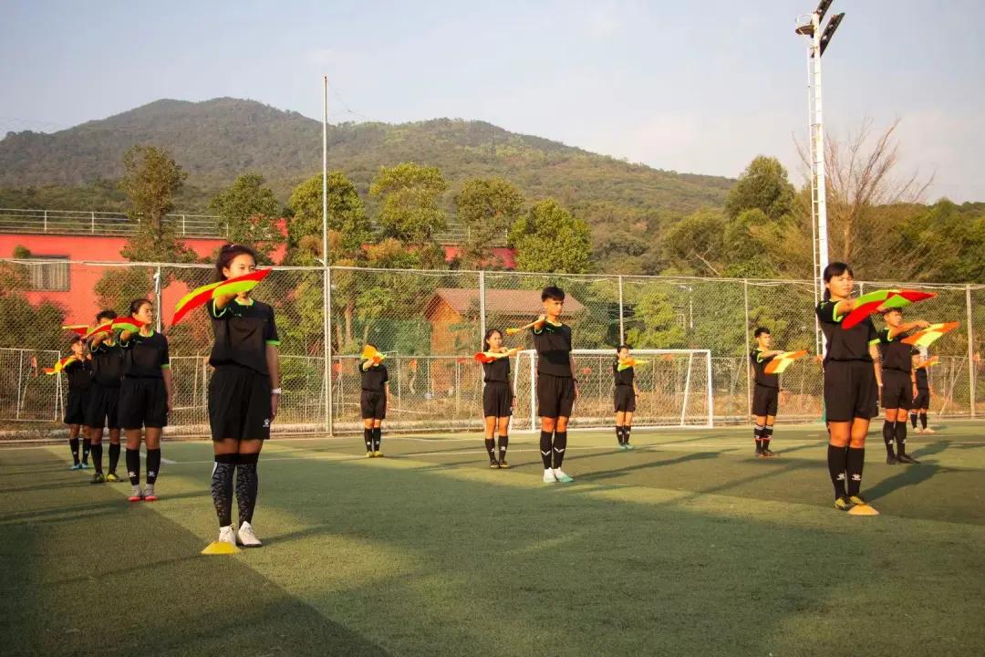 2018年国家三级足球裁判培训,深圳市足球三级裁判培训班